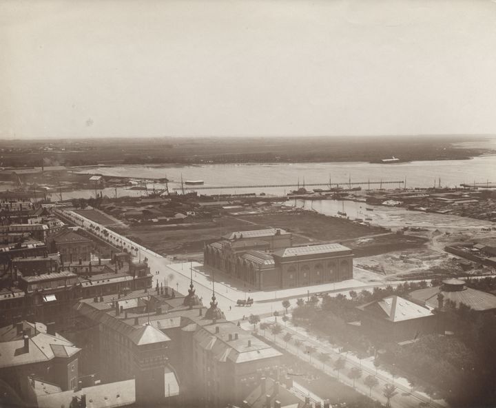 Glyptoteket 1897 fotograferet fra rådhuset